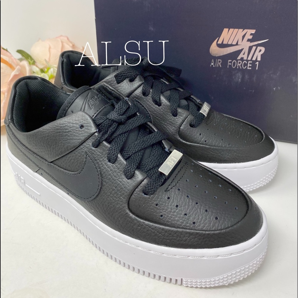 Nike Air Force 1 Sage Low Black Leather W AUTHENT - Picture 3 of 8